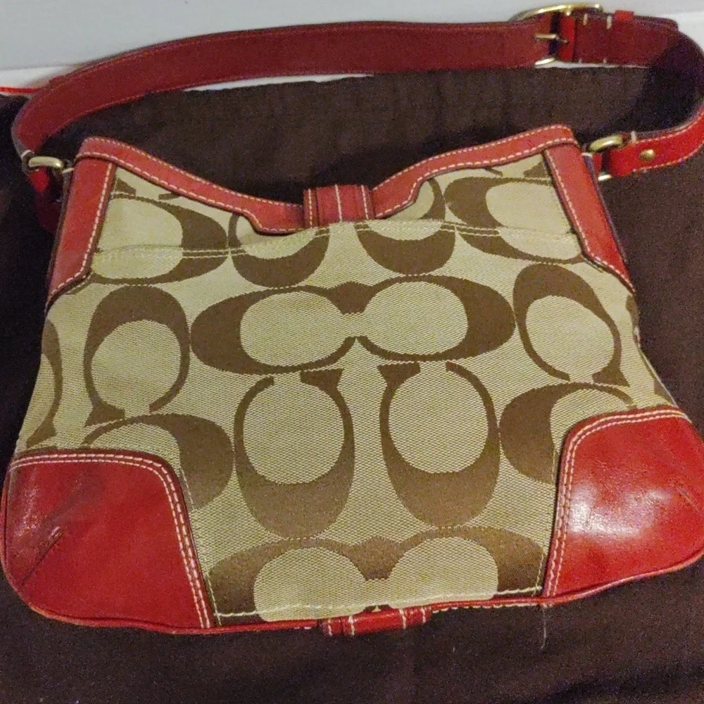 RARE Vintage Coach Y2K Hampton Signature C Hobo – Burgundy Leather Shoulder Bag
